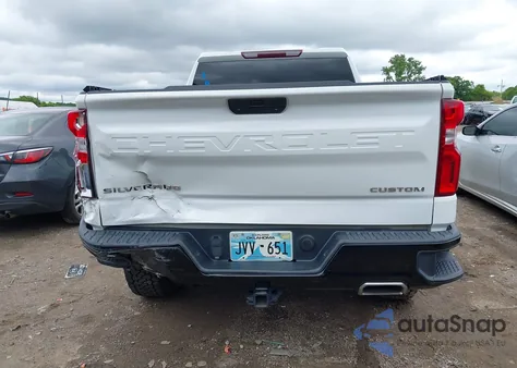 2019 Chevrolet Silverado 1500 Custom Trail Boss из США, поврежденный, VIN 1GCRYCEF9KZ335853